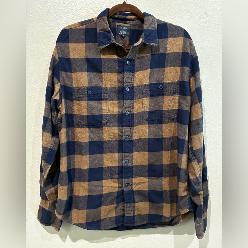 J. Crew Men's Navy and Tan Plaid Flannel  Shirt CabinCore Grunge